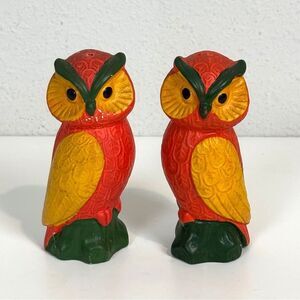 Vintage Ceramic Owl Salt & Pepper Shakers Made in Japan 70s
